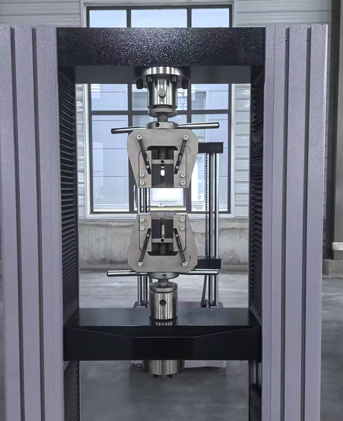 Conveyor belt longitudinal tensile testing machine