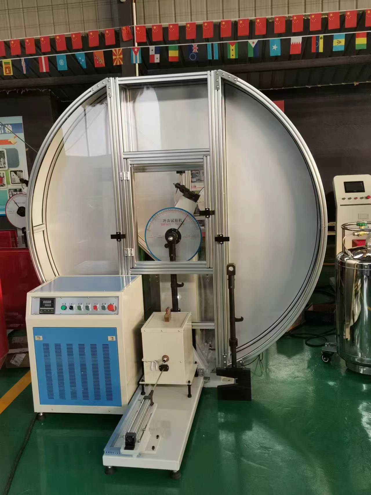 -60°, 300 Joule impact testing machine with automatic feeding